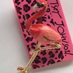 Betsy Johnson NWT hot pink flamingo enamel brooch